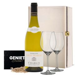 Louis Moreau Chablis 75cl gift met 2 glazen