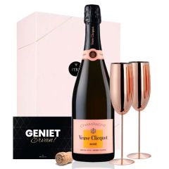 Champagnepakket Veuve Clicquot Rosé met bijpassende 2 flutes